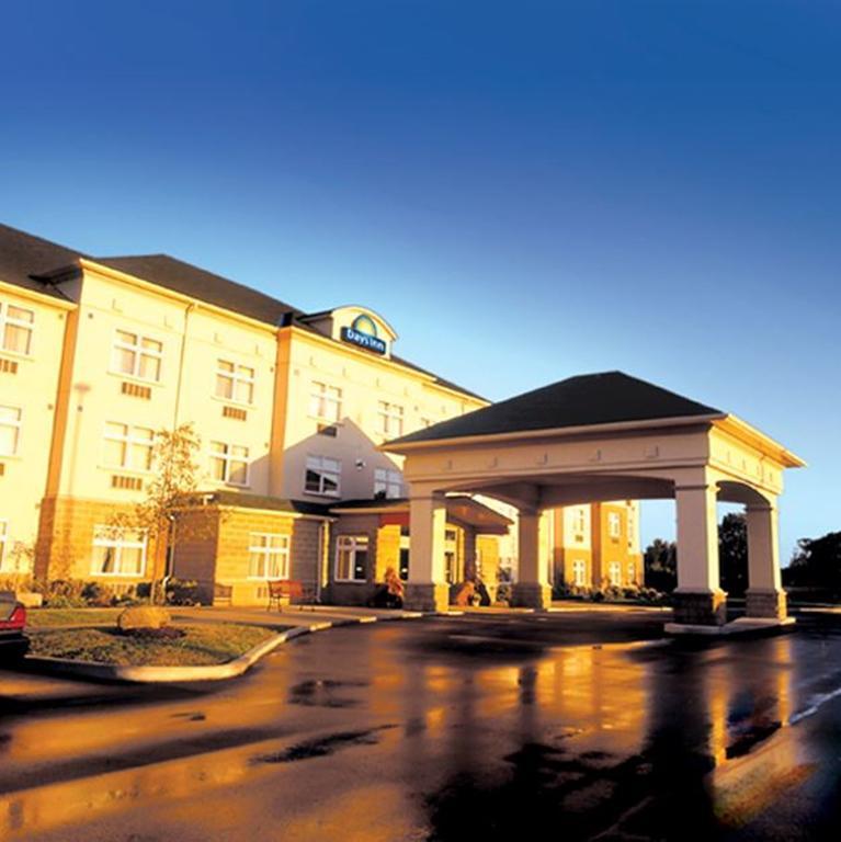 Days Inn By Wyndham Orillia Εξωτερικό φωτογραφία